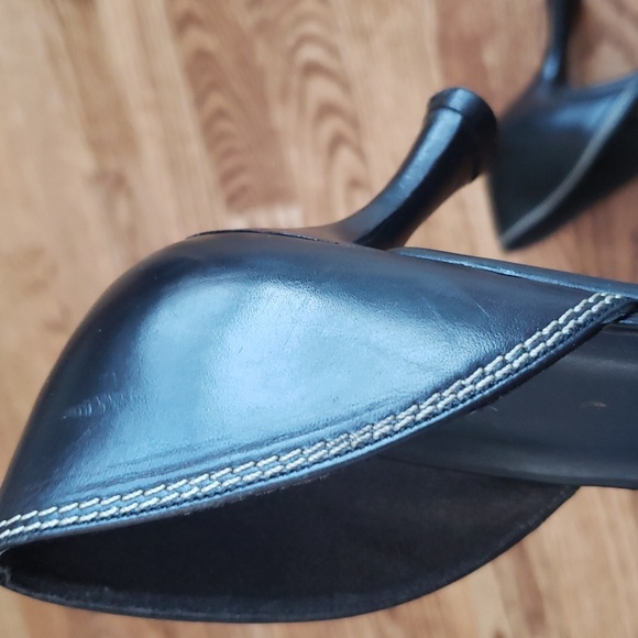 (10) Stuart Weitzman Low Kitten Heel Formal Made in Spain Office Buckle Accent - Picture 14 of 14